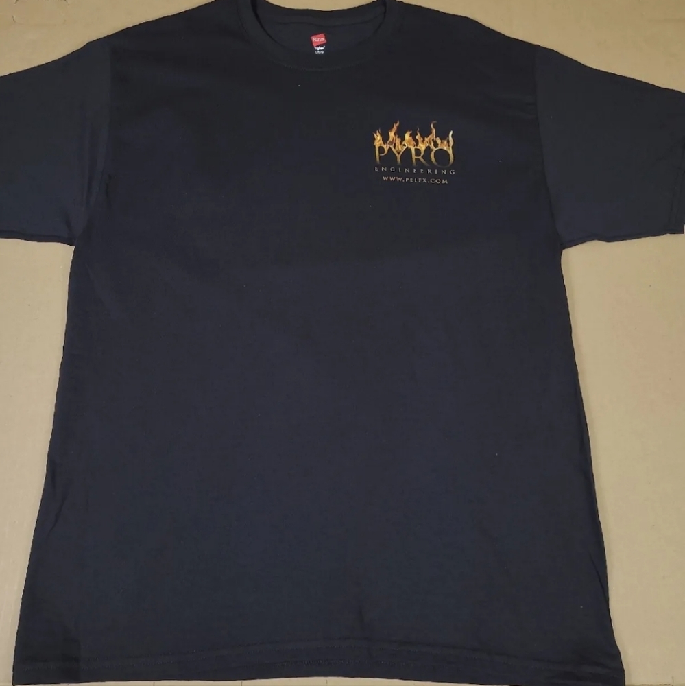 Vntg Y2K 2012-2013 Swedish House Mafia  Pyro Stage Crew EDM One Last Tour Shirt‎ - Picture 4 of 10